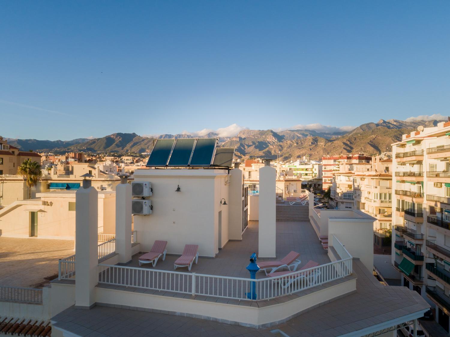 Apartamentos Solset Nerja Dış mekan fotoğraf